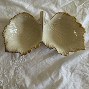 LENOX Elegant Cream and Gold Leaf-Shaped Dish